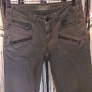 Anthropologie light weight straight leg cargo pant